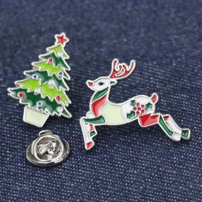 Holiday&Chirstmas Tree Snowma Santa Claus Brooch Pins