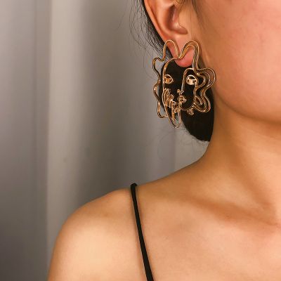 Fashion Hollow Out Face Stud Earrings Statement Earring