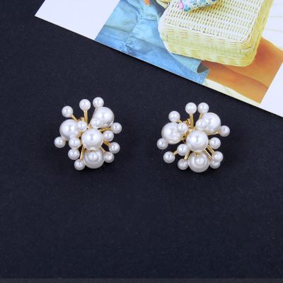 Vintage Pearl Cluster Stud Earring Clip on Earrings for Wedding